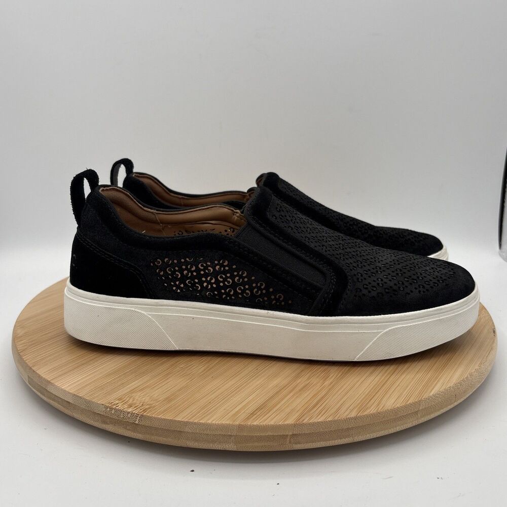 Vionic Kimmie Perforated Suede Sneakers Women’s 8.5 Black Slip On Loafers